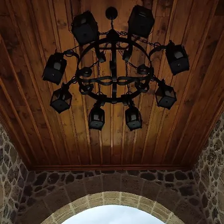 Guest Mansion, гостински палат Rostusa