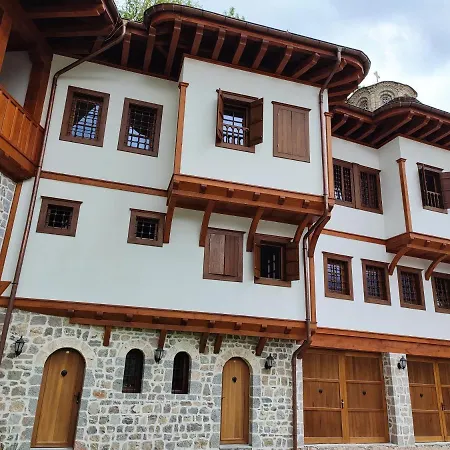 Guest Mansion, гостински палат Aparthotel Rostusa
