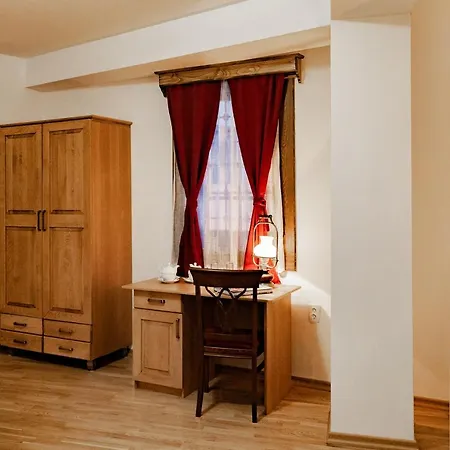 Guest Mansion, гостински палат Aparthotel